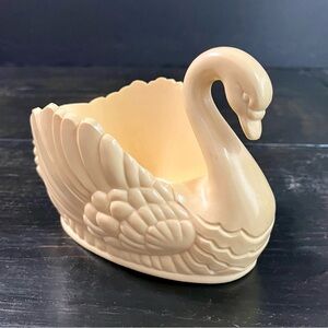 Vintage Regaline Swan #431 Hard Plastic Planter Trinket Dish Yellow  Cream Color